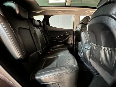 Hyundai SANTA FE PREMIUM SE CRDI 18