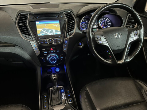 Hyundai SANTA FE PREMIUM SE CRDI 12