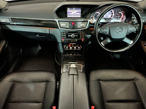 Mercedes-Benz E Class E250 CDI BLUEEFFICIENCY AVANTGARDE 11