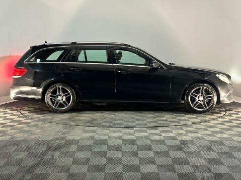 Mercedes-Benz E Class E220 BLUETEC AMG LINE 4
