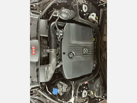 Mercedes-Benz E Class E220 BLUETEC AMG LINE 10