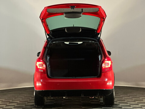Skoda Fabia MONTE CARLO TSI 8