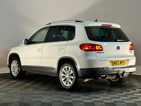 Volkswagen Tiguan SE TDI BLUEMOTION TECHNOLOGY 4MOTION DSG 9