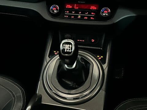 Kia Sportage CRDI 3 SAT NAV 15