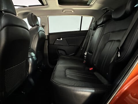 Kia Sportage CRDI 3 SAT NAV 19