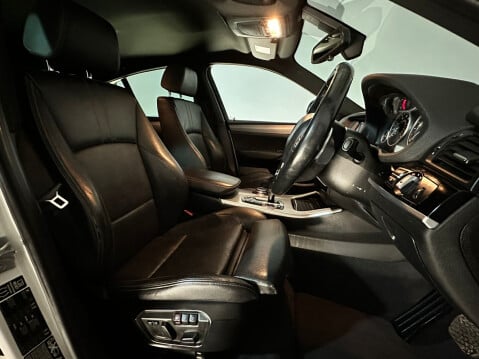 BMW X4 XDRIVE20D M SPORT 15