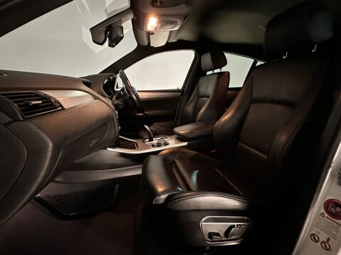 BMW X4 XDRIVE20D M SPORT 16