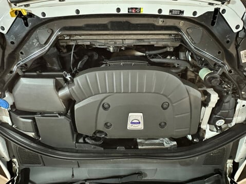 Volvo XC60 D4 R-DESIGN LUX NAV 10