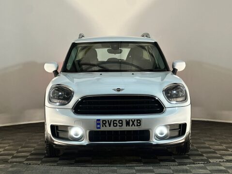 Mini Countryman COOPER D CLASSIC 2