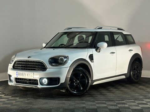 Mini Countryman COOPER D CLASSIC 3