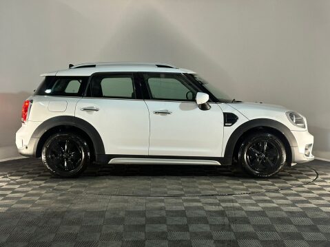 Mini Countryman COOPER D CLASSIC 4