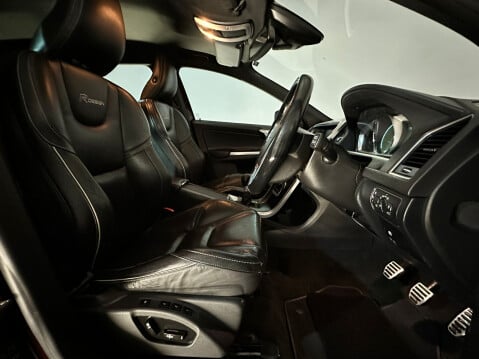 Volvo XC60 D4 R-DESIGN LUX NAV AWD 16