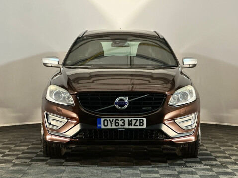 Volvo XC60 D4 R-DESIGN LUX NAV AWD 2