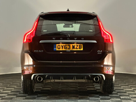Volvo XC60 D4 R-DESIGN LUX NAV AWD 7