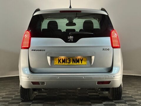 Peugeot 5008 HDI ALLURE 7