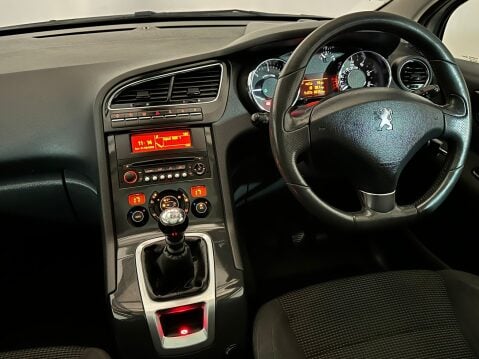 Peugeot 5008 HDI ALLURE 11