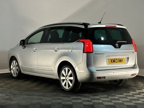 Peugeot 5008 HDI ALLURE 9