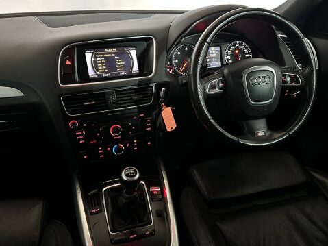 Audi Q5 TDI QUATTRO DPF S LINE 12