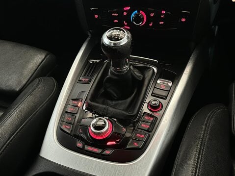 Audi Q5 TDI QUATTRO S LINE SPECIAL EDITION 15
