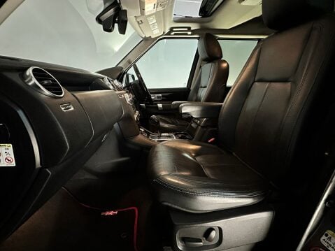Land Rover Discovery 4 SDV6 HSE 16