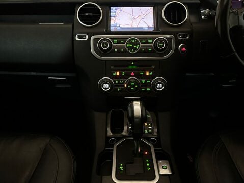 Land Rover Discovery 4 SDV6 HSE 13