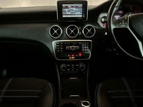 Mercedes-Benz A Class A180 CDI BLUEEFFICIENCY SPORT 13