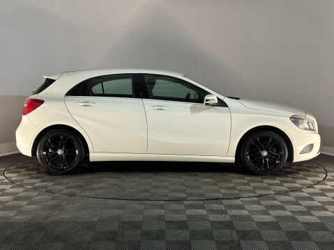 Mercedes-Benz A Class A180 CDI BLUEEFFICIENCY SPORT 4