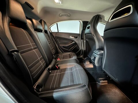 Mercedes-Benz A Class A180 CDI BLUEEFFICIENCY SPORT 17