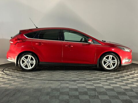 Ford Focus TITANIUM TDCI 4