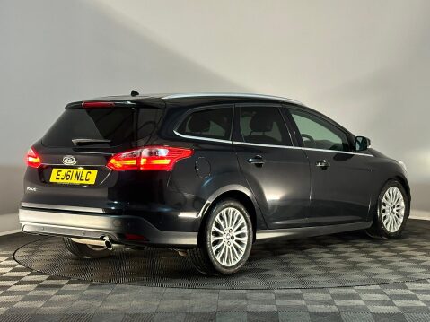 Ford Focus TITANIUM X TDCI 6