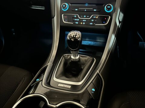 Ford Mondeo TITANIUM TDCI 14