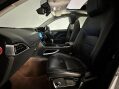 Jaguar F-Pace R-SPORT AWD 16