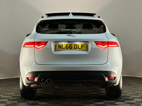 Jaguar F-Pace R-SPORT AWD 7