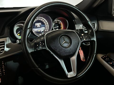 Mercedes-Benz E Class E220 BLUETEC SE 11
