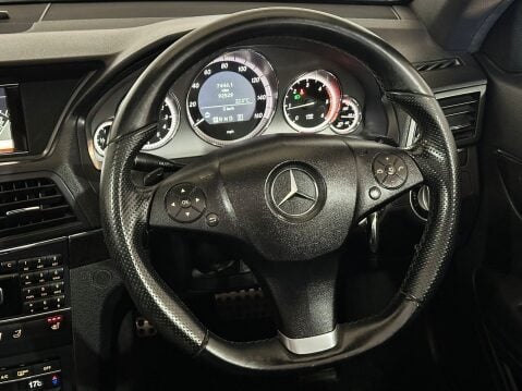Mercedes-Benz E Class E250 CDI BLUEEFFICIENCY SPORT 17