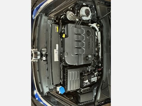 Volkswagen Golf GT TDI BLUEMOTION TECHNOLOGY DSG 10
