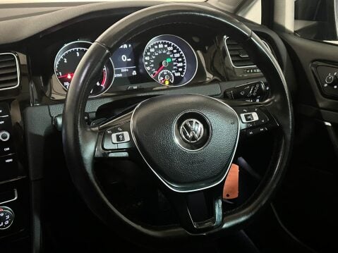 Volkswagen Golf GT TDI BLUEMOTION TECHNOLOGY DSG 13