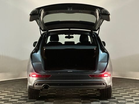 Audi Q5 TDI QUATTRO S LINE PLUS S/S 8
