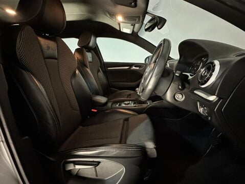 Audi A3 TDI S LINE 16
