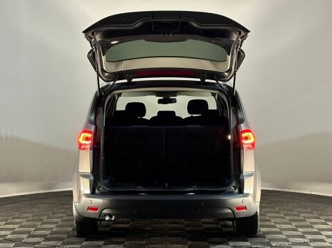 Ford S-Max TITANIUM TDCI 8
