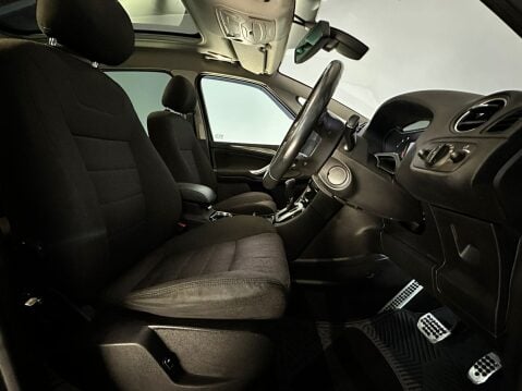 Ford S-Max TITANIUM TDCI 16