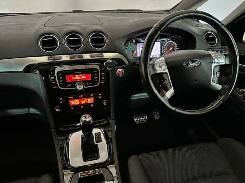 Ford S-Max TITANIUM TDCI 12