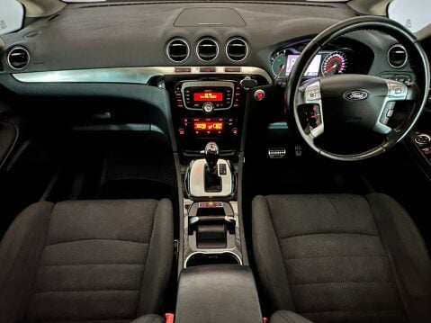Ford S-Max TITANIUM TDCI 11