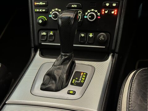 Volvo XC90 D5 R-DESIGN AWD 15
