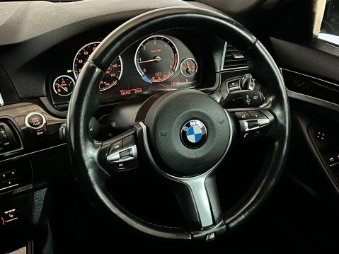 BMW 5 Series 520D M SPORT TOURING 13
