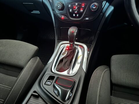 Vauxhall Insignia Country Tourer NAV BI-TURBO 15