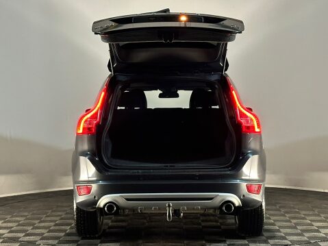 Volvo XC60 D5 R-DESIGN NAV AWD 8
