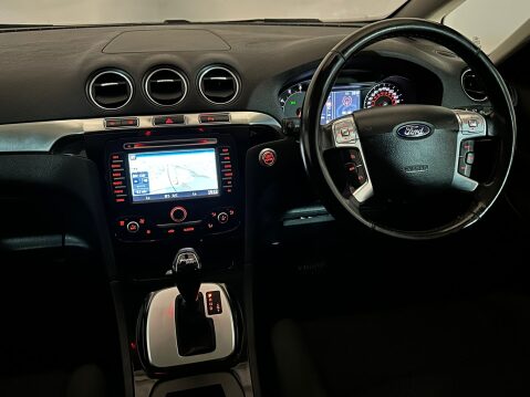 Ford S-Max TITANIUM TDCI 12