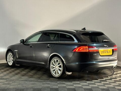 Jaguar XF D PREMIUM LUXURY SPORTBRAKE 9