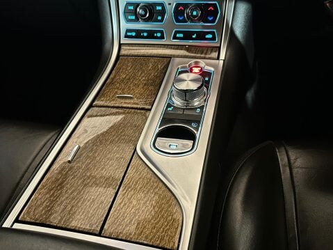 Jaguar XF D PREMIUM LUXURY SPORTBRAKE 15